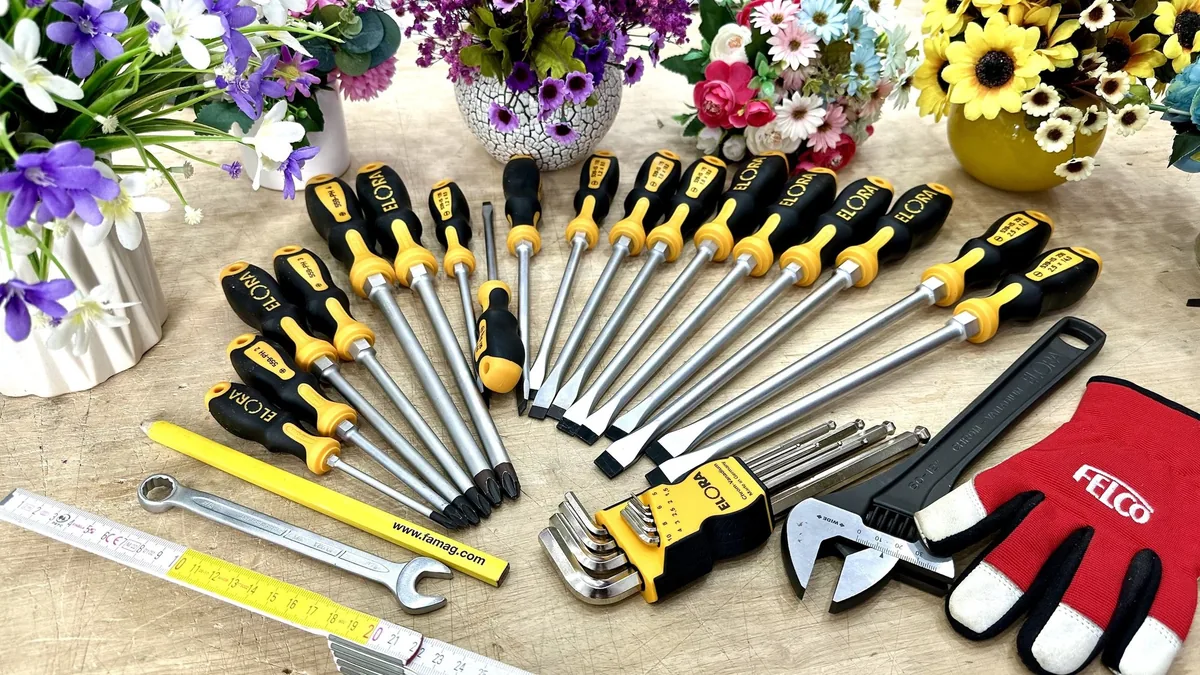 Tuốc nơ vít cán QUATROLIT 2C