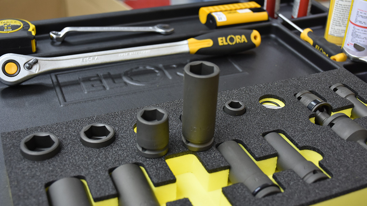 OMS-24 bộ socket đầu vuông 1/2 inch 17 chi tiết ELORA