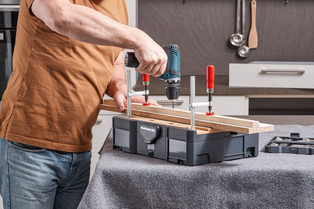 Bộ kẹp gỗ BESSEY STC-S-MFT, kèm sập đẩy, bàn kẹp