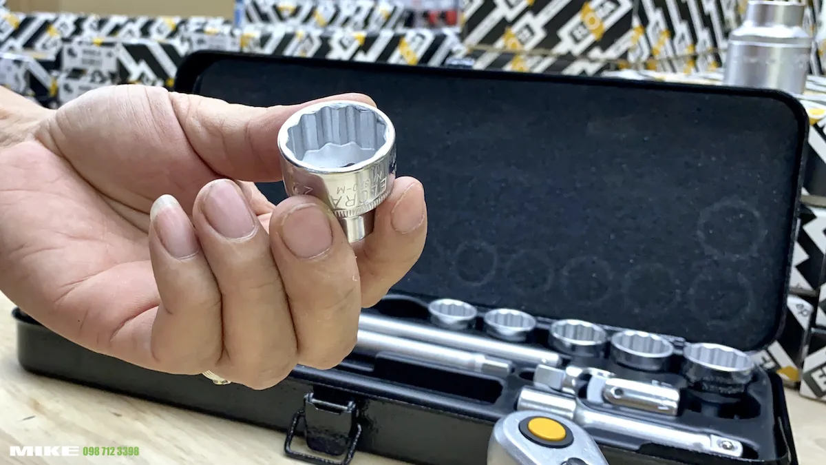 tuýp 12 cạnh Bộ khẩu 20 chi tiết 12 cạnh ELORA 870-JSU
