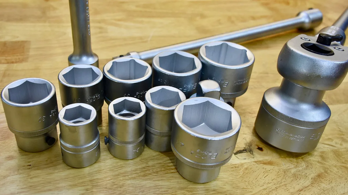 bộ tuýp 15 món OMS 25 Elora