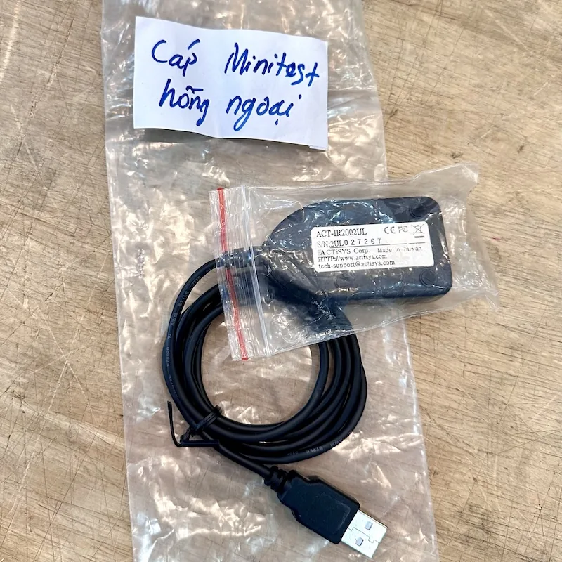 Cáp hồng ngoại