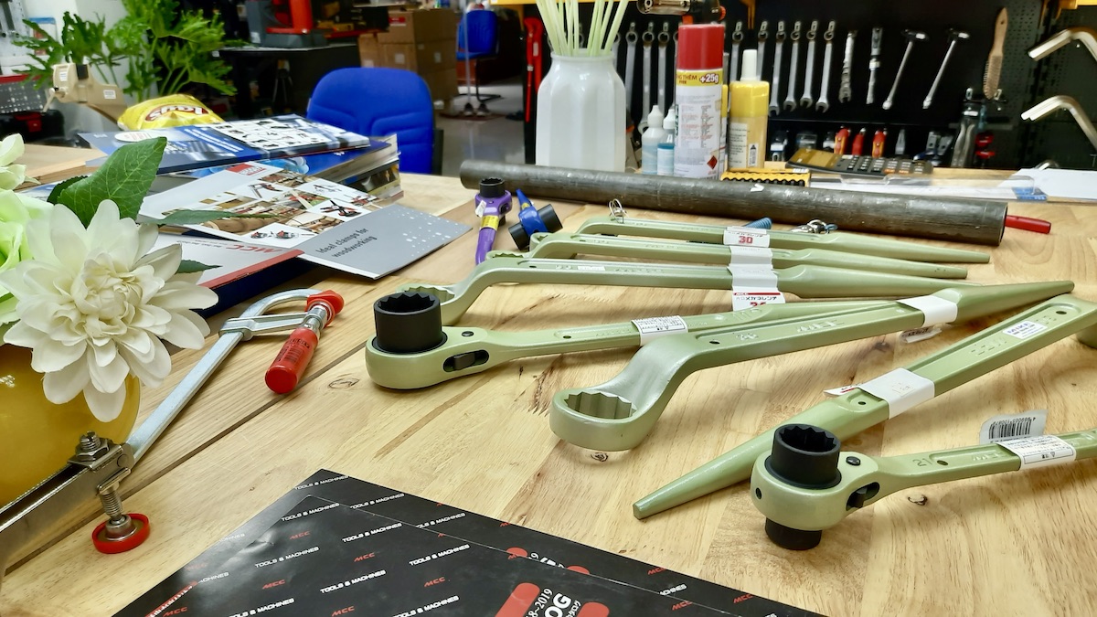 Khóa giàn giáo 1 đầu trong OW của MCC japan