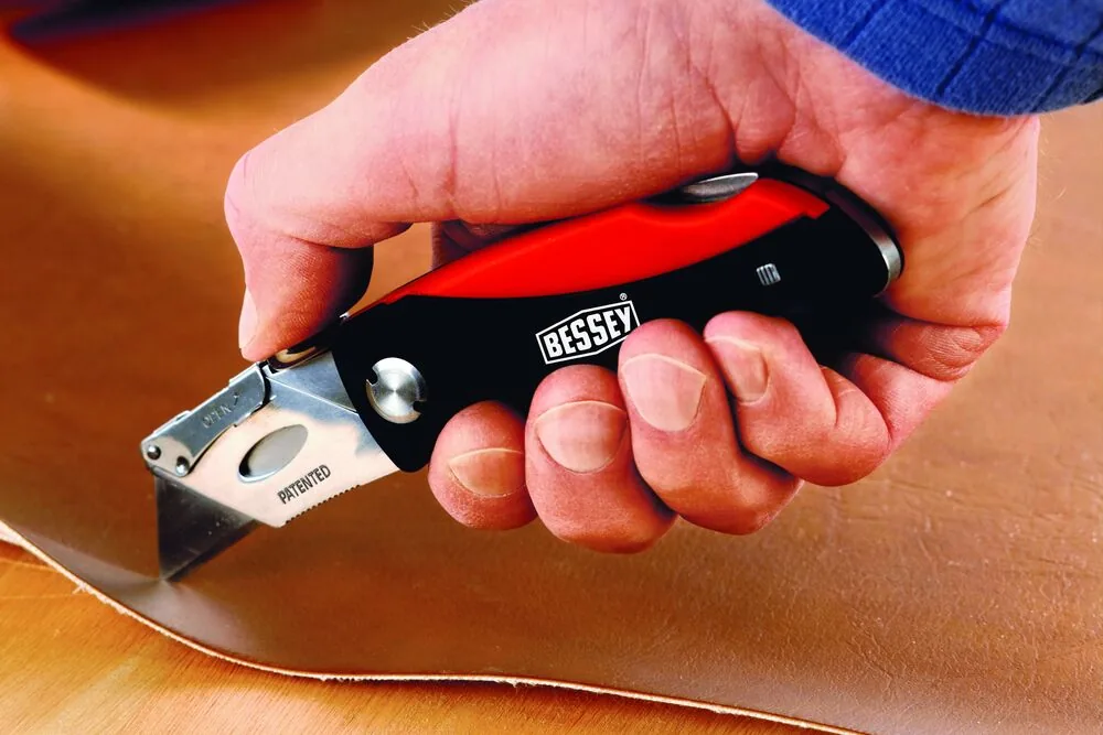 Cutter knife DBK in sales box thumbnail 3