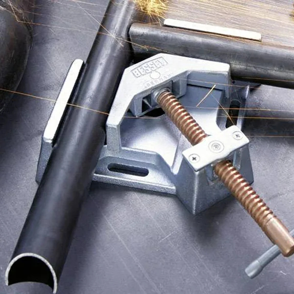 Kẹp hàn góc 90 độ, sản xuất tại Đức. BESSEY