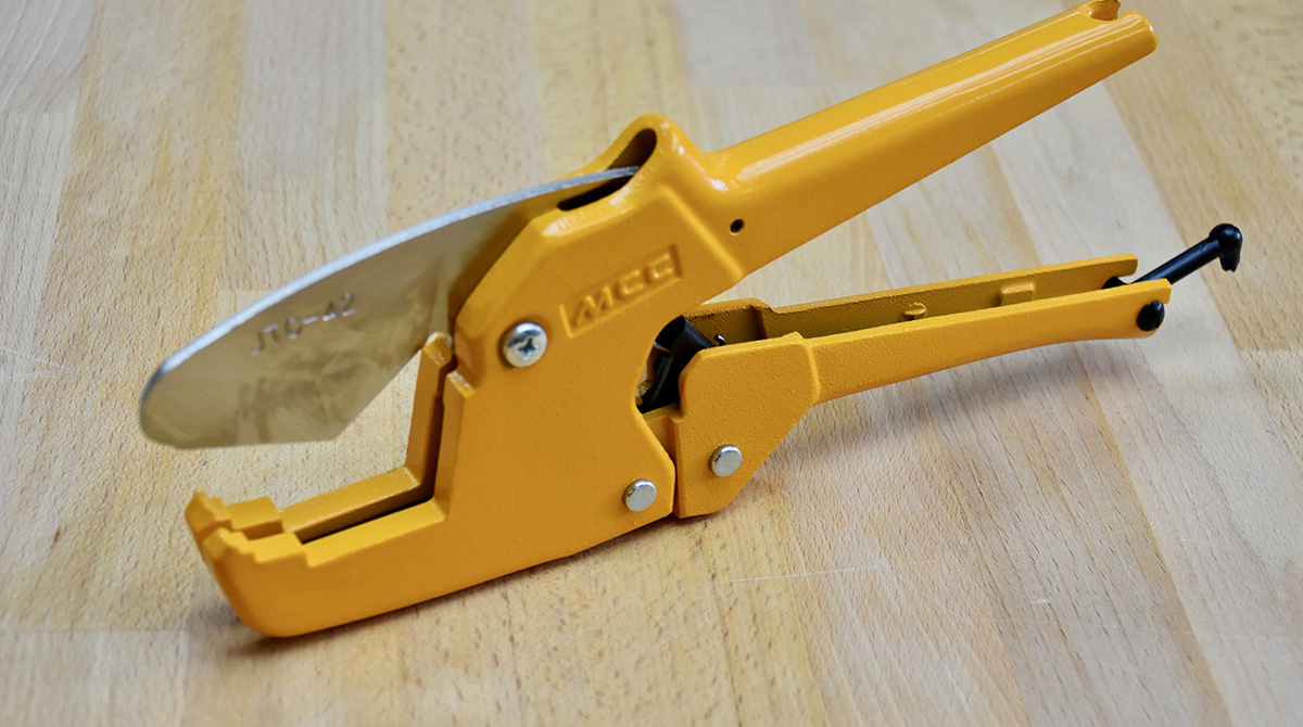 JTC-42 dao cắt ống nhựa kiểu lưỡi bổ thẳng, chọc thủng dễ hơn lưỡi phẳng MCC 02