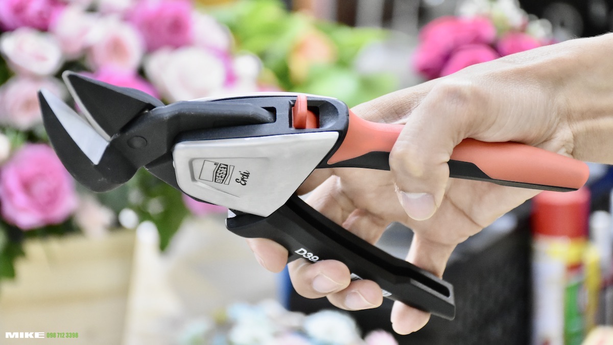 Kéo cắt tôn trợ lực D39ASS của BESSEY Germany