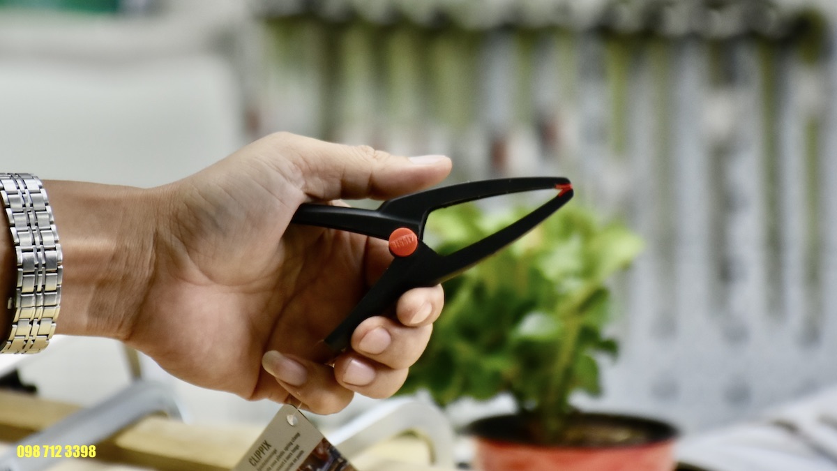 Kẹp phôi gỗ bằng nhữa chuyên dụng trong ngành mộc BESSEY