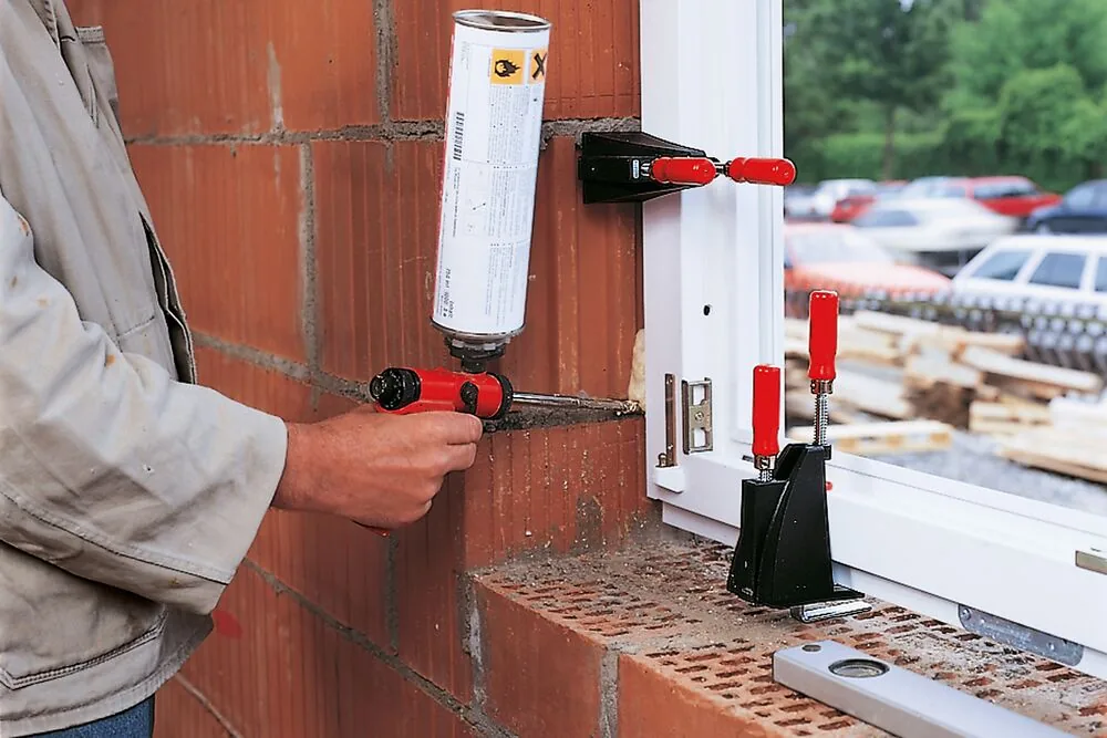 Kẹp lắp đặt cửa sổ Bessey FRK, độ dày khung 40 - 85mm, hành trình điều chỉnh 30mm thumbnail 3