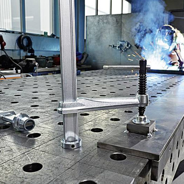 Kẹp phôi bàn hàn BESSEY TW-K, tay quay chữ T bằng sắt thumbnail 4