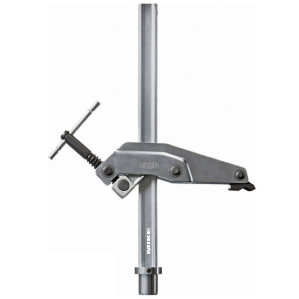 Kẹp phôi bàn hàn BESSEY TW28GRS30-12 ở vị trí hẹp