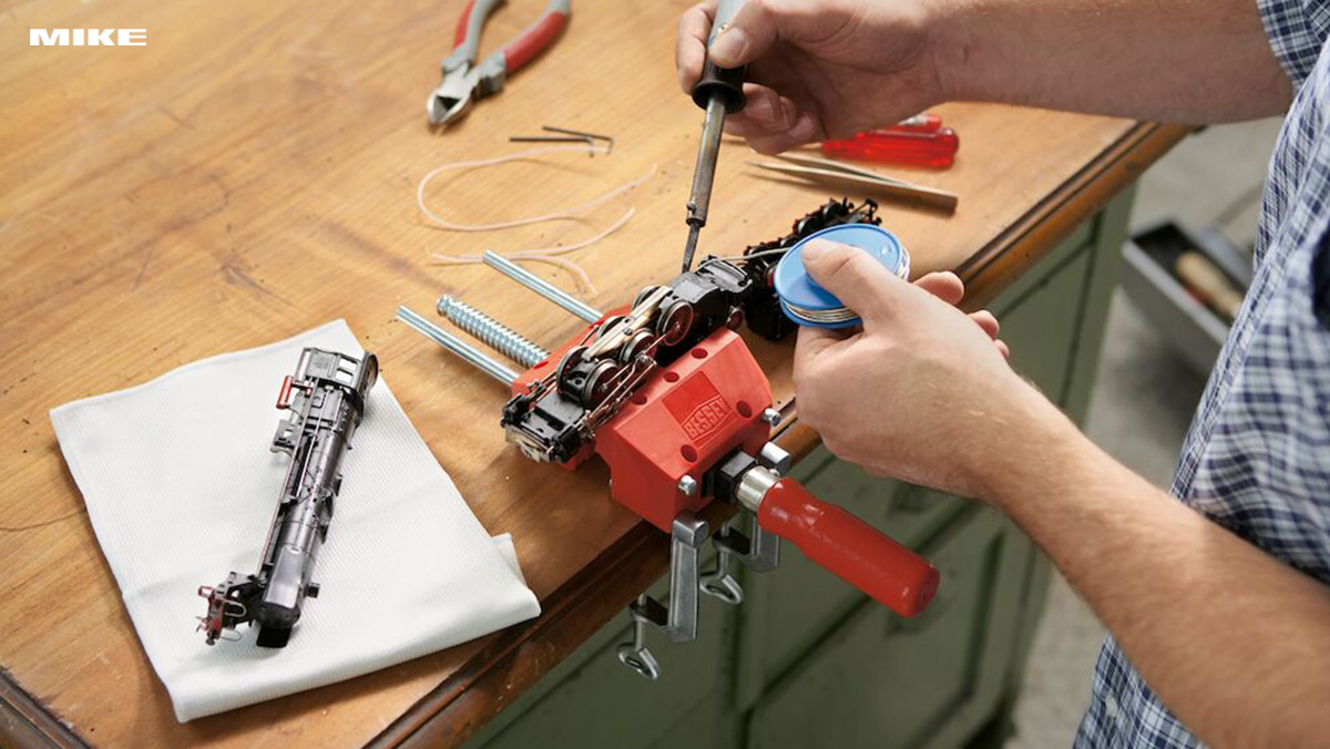 Eto kẹp bàn BESSEY S10 phôi song song hoặc lệch 25°