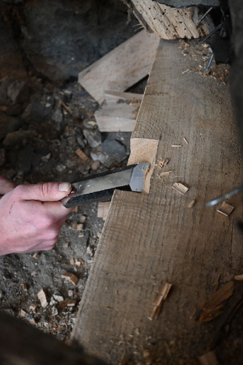 Zimmermannsbeitel mit schwerem WeißbuchenheftNERO thumbnail 2