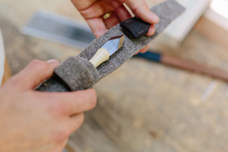 Anreißmesser in Filztaschemit Rotbuchenheft thumbnail 3