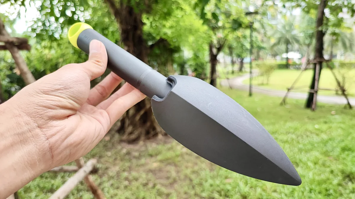 8827.G41 Narrow-blade transplanter, pointed tip, fiberglass, black 090358