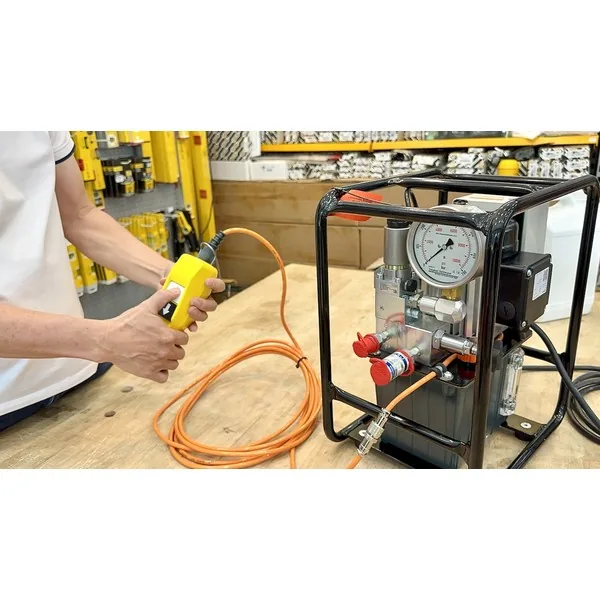 Bơm thủy lực áp suất cao Alkitronic LEVA lưu lượng ổn định vận hành liên tục