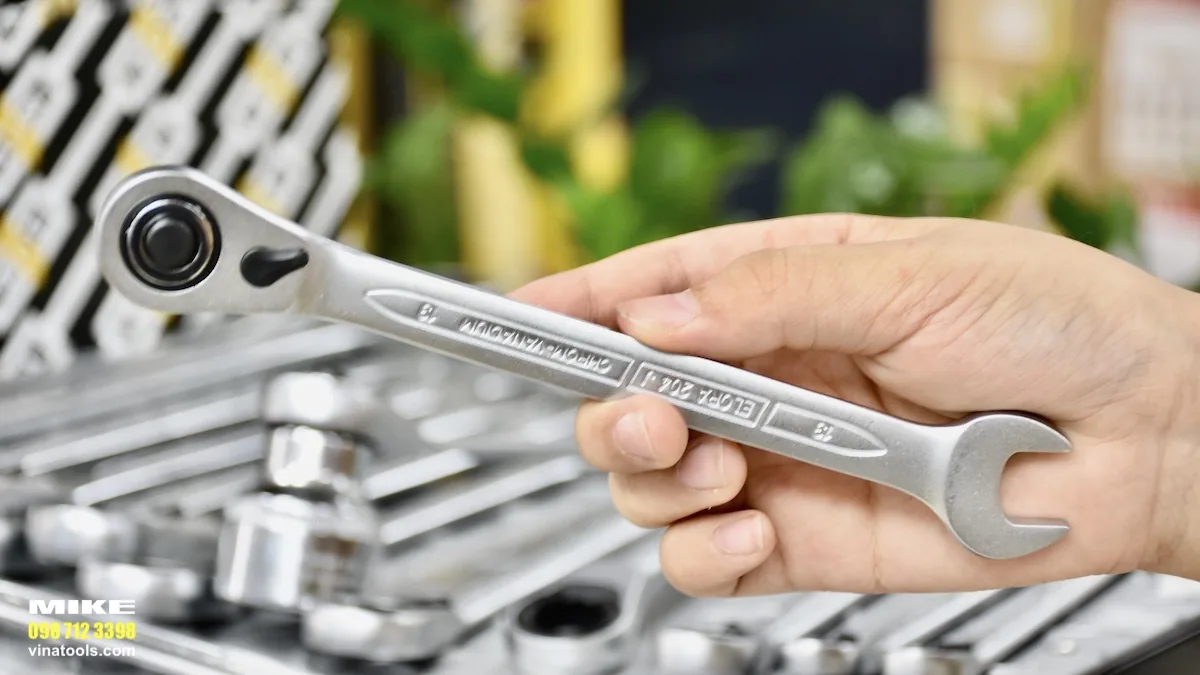 co le tu dong ratchet spanner elora 2318