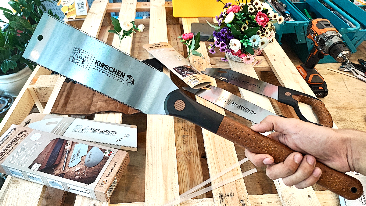 Cưa Ryoba đa năng 2 chức năng trên 1 lưỡi