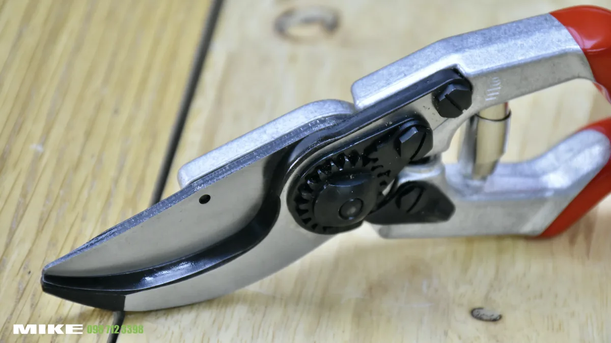 FELCO 13   keo cat canh 30mm   size L   Swiss Made 2888