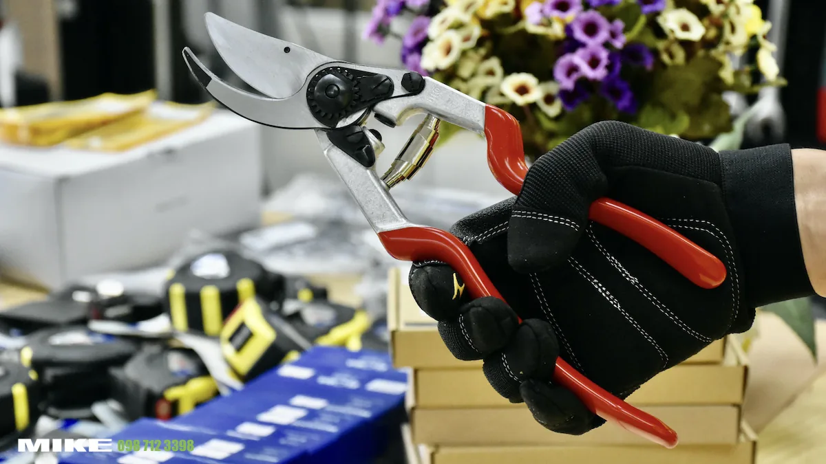 FELCO 13   keo cat canh 30mm   size L   Swiss Made 2892