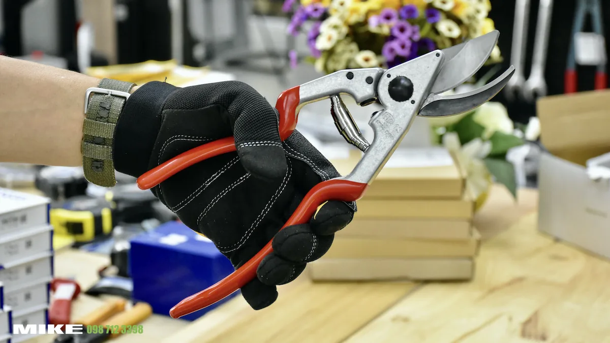 FELCO 13   keo cat canh 30mm   size L   Swiss Made 2894