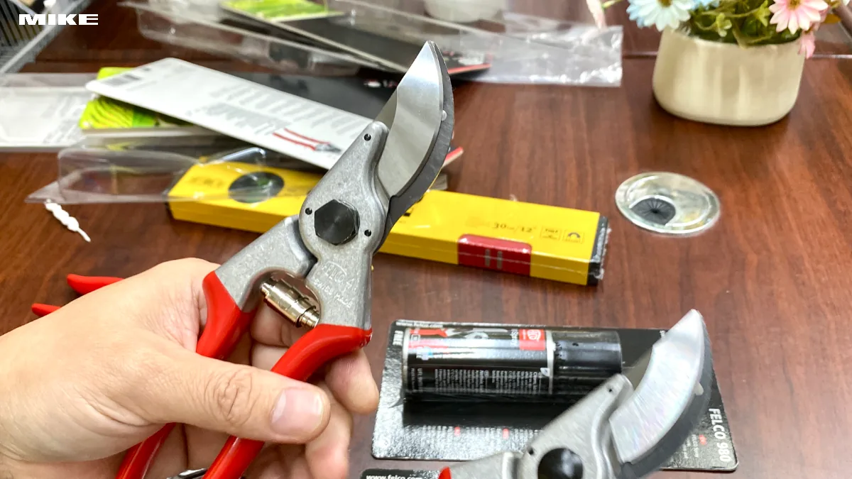 FELCO 4 4