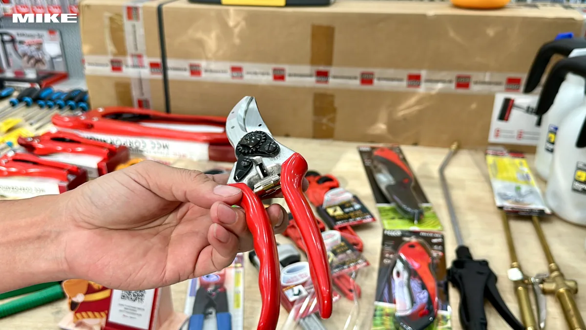FELCO 8 1