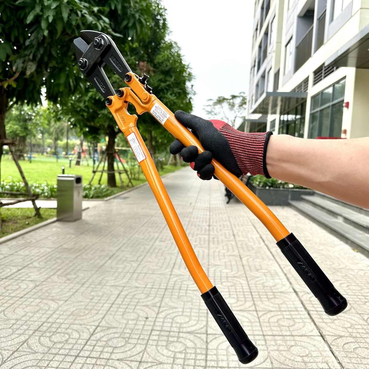 Kim cong luc 24 inch luoi nghieng AC 0060   MCC 0396