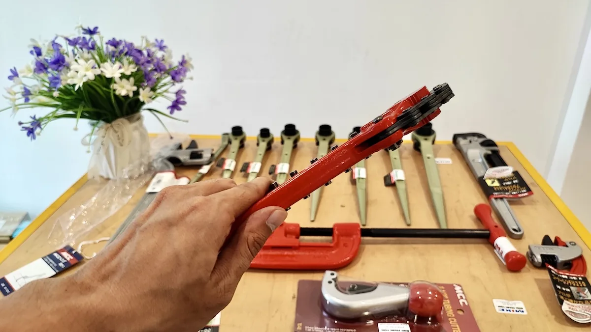 MT 0010 Mỏ lết xích dài 300mm 164446