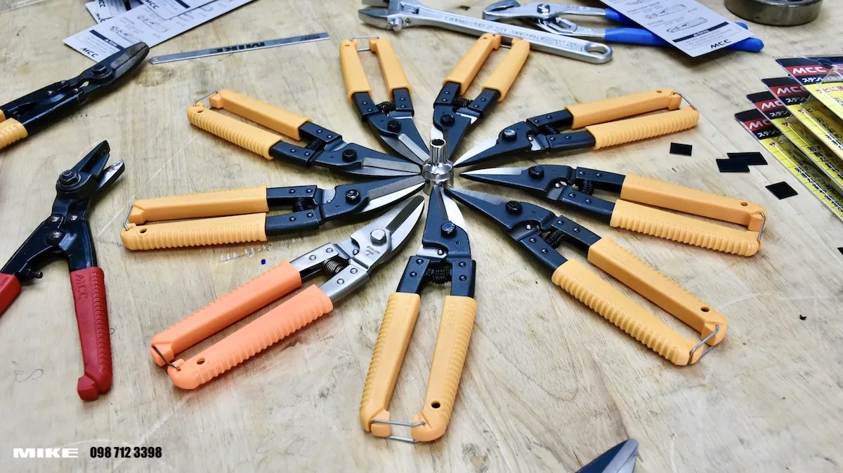 MU0020 kim cong luc cat thep tam MCC 5479