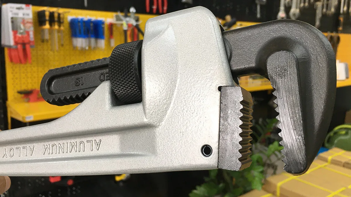 PW AL45 Mỏ lết răng cán nhôm 18 inch Heavy Duty (7)