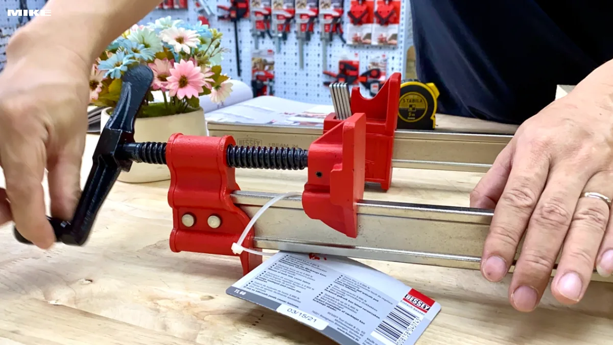 Sap day go kep thanh TL60 BESSEY 8319 (8)
