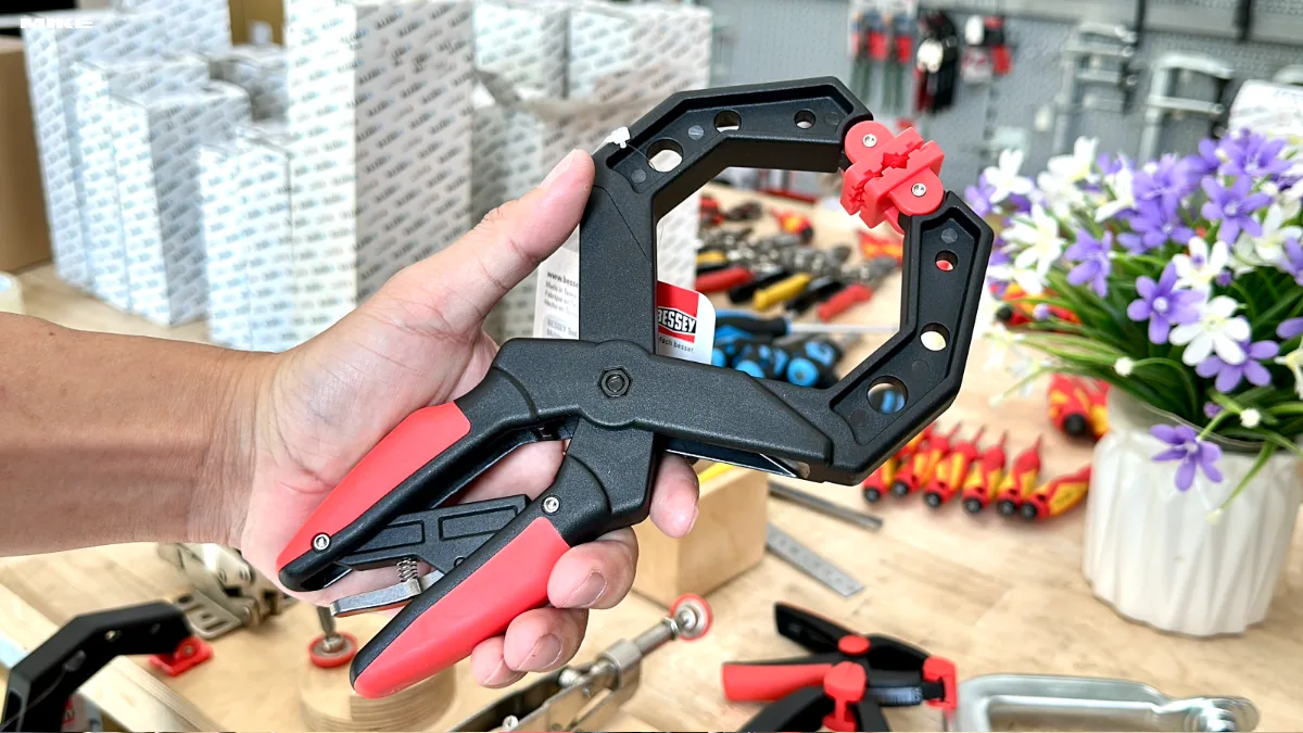 XCR (7)