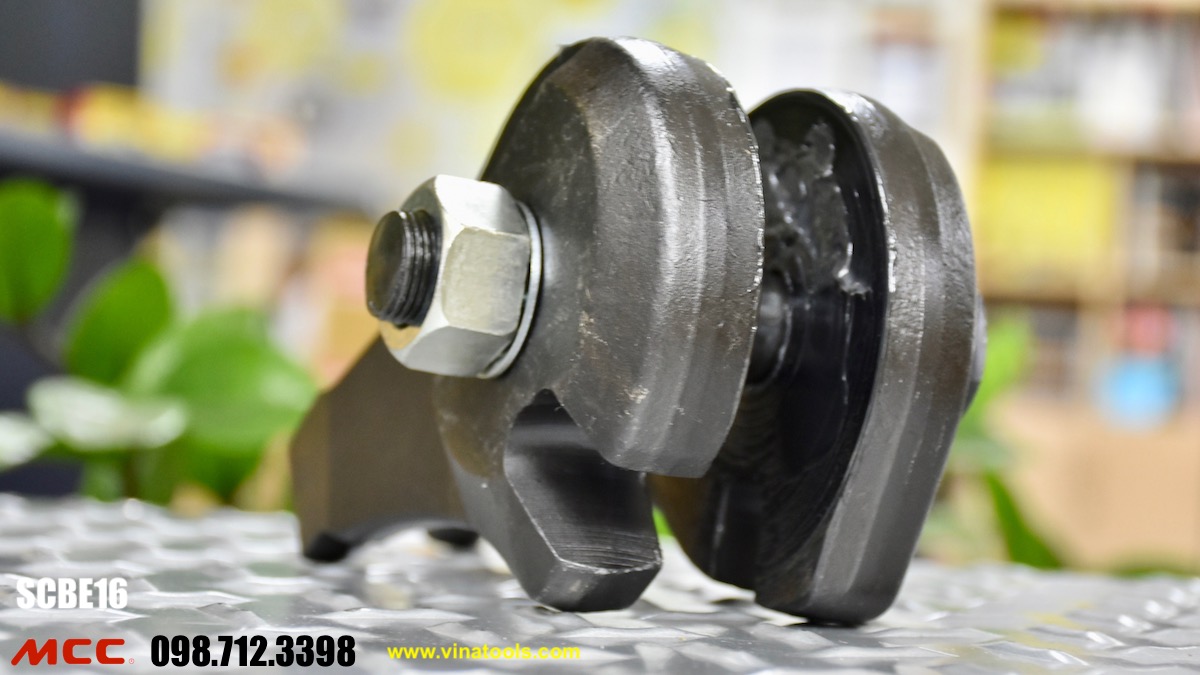 Lưỡi cắt dự phòng SCBE16 chính hãng, giao hàng toàn quốc.