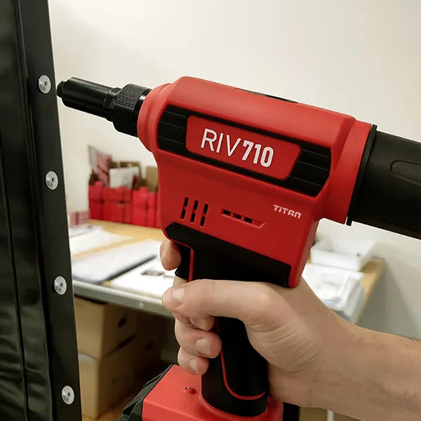 Máy rút đinh tán rivet RIV710 chạy pin, dùng cho lỗ mù