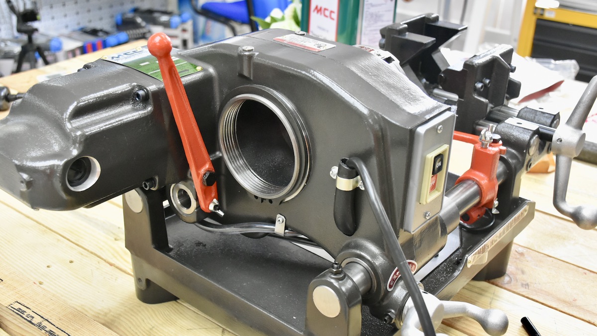 CM82 conduit pipe threading machine MCC