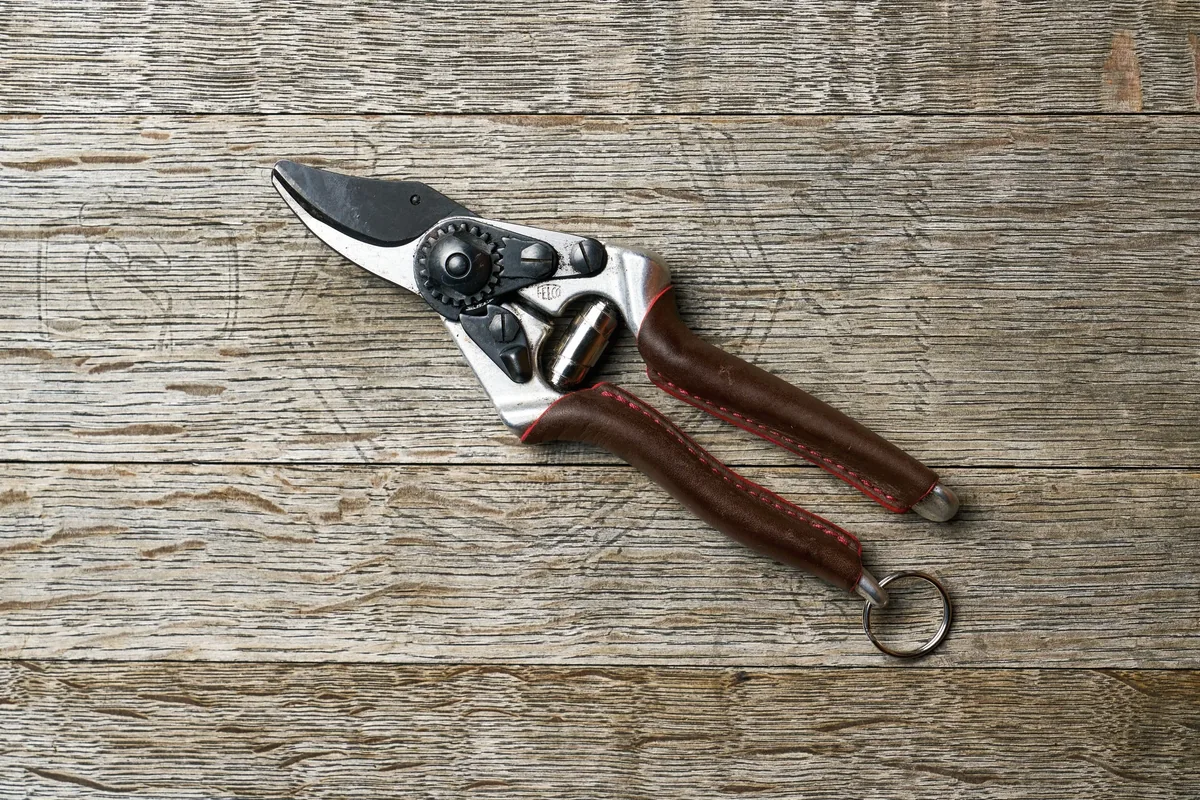 Garden tool bundle The FELCO Lover with pruner, trowel, shear, pouch thumbnail 5