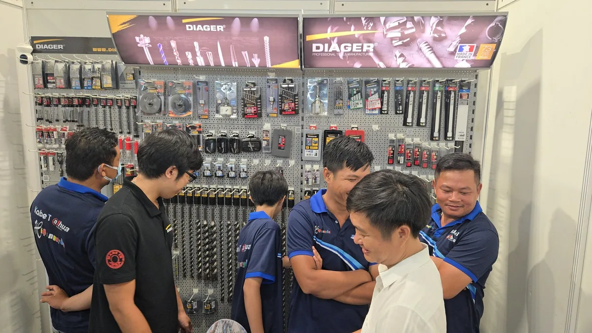 Ngày cuối hội chợ — Triển lãm quốc tế VietBuild 2026 (ảnh 8/50)