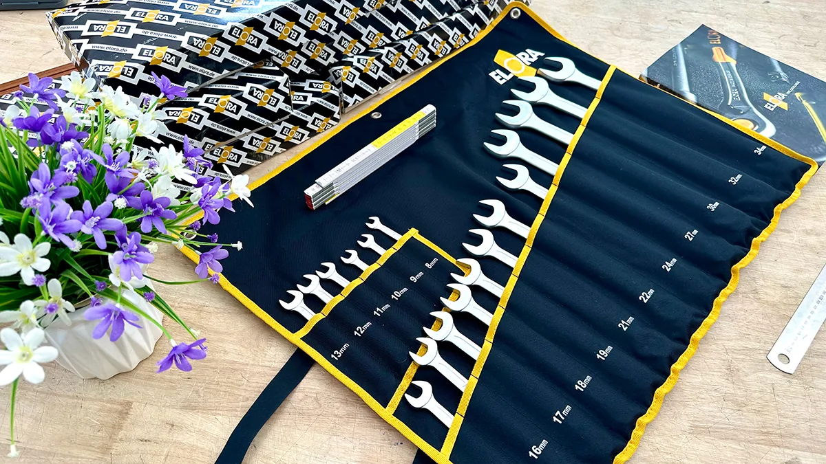 Bộ cờ lê vòng miệng ELORA 205S MT có hai đầu cờ lê với cùng một kích thước, giúp người dùng dễ dàng thao tác trên các bu lông, đai ốc khác nhau.