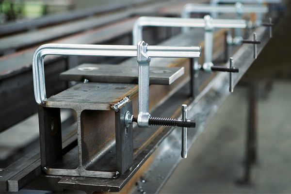 GS-K All‑steel screw clamp with tommy bar 3