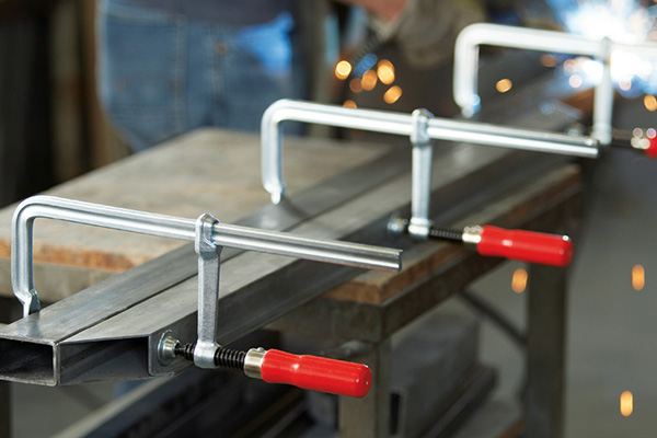 GS All‑steel screw clamp with wooden handle classiX 2