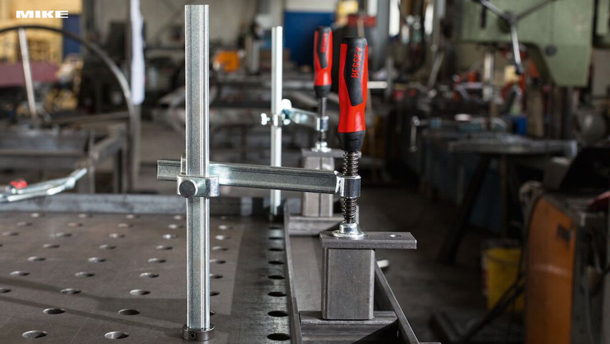 Kẹp phôi hàn BESSEY TWV-2K ngàm điều chỉnh độ với linh hoạt