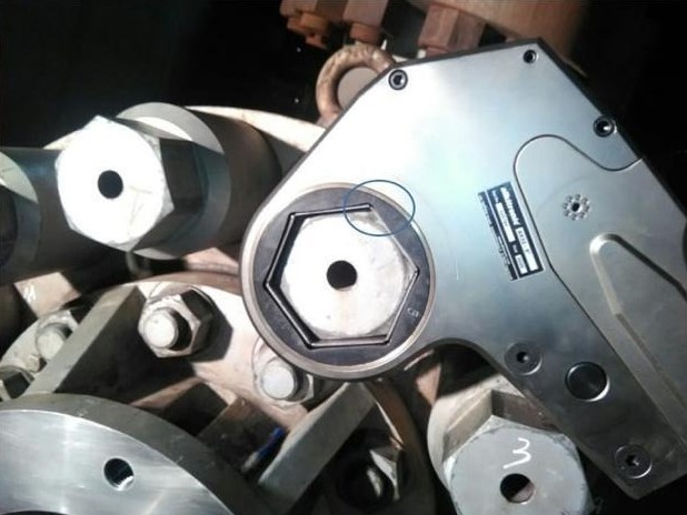 Cách chèn sai miếng chêm lá thép