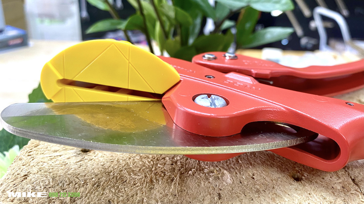 Lưỡi cắt VCE0342 bằng inox, dày, thay thế được