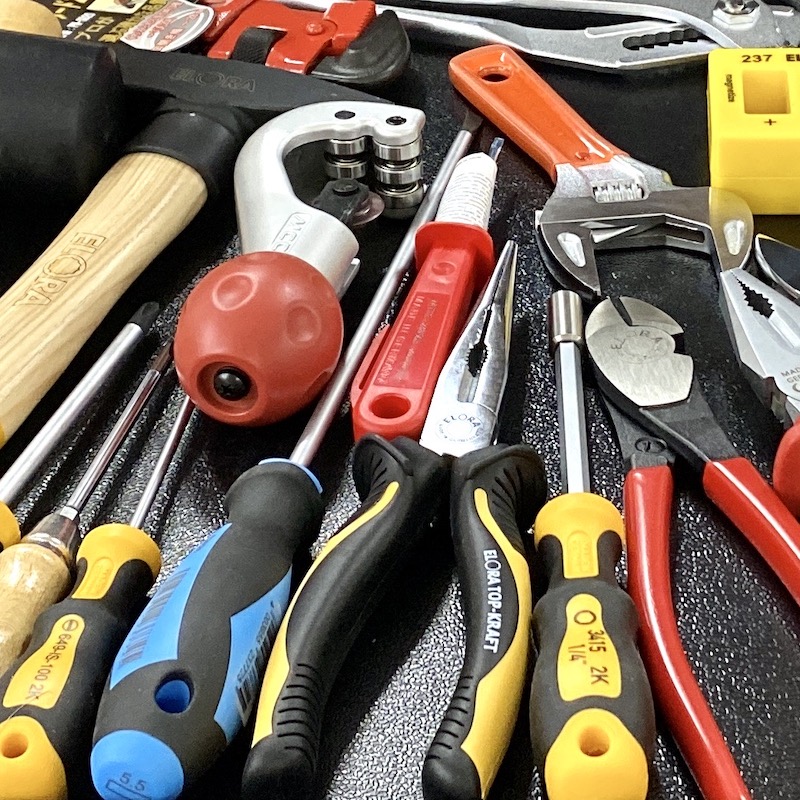 Bộ đồ nghề sửa chữa điện nước 28 chi tiết DN2228