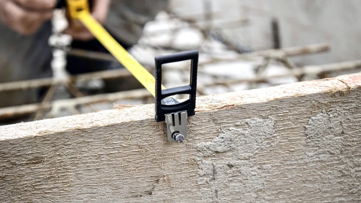 Móc vạn năng của thước cuộn STABILA