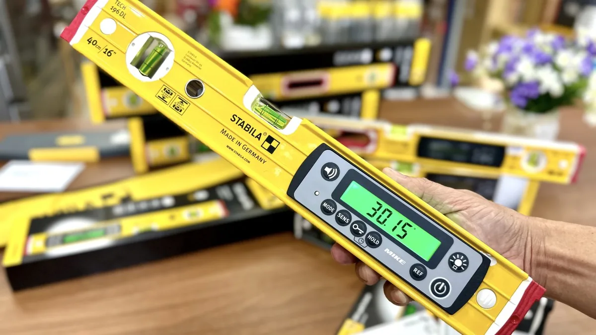 Sử dụng thước thủy điện tử STABILA TECH 196 DL như thế nào?