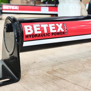 Bơm tay thủy lực BETEX PB có thiết kế hai tầng áp suất, phù hợp với các giai đoạn bơm khác nhau.