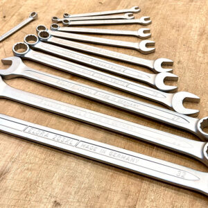 Chiều dài XL của Cờ lê vòng miệng ELORA 203XL hỗ trợ thao tác sâu trong cụm máy và kết cấu kín.