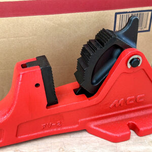 Trong các ê tô chân MCC, FV-0120 được định vị cho ứng dụng không dùng xích, tập trung vào độ cứng kết cấu và kiểm soát lực kẹp trực tiếp.